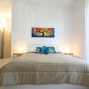 Camera con letto king size